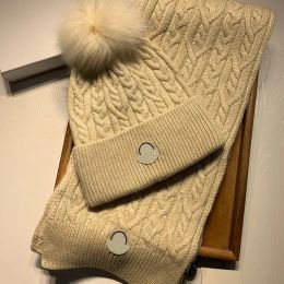 Mode laine tendance chapeau écharpe ensemble top chapeaux de luxe hommes femmes mode châle cachemire écharpes gants chauds libellules écharpes GB2401194BF