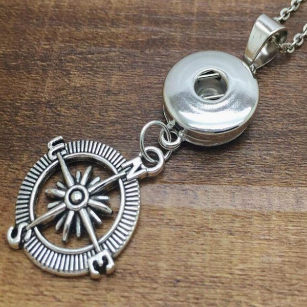Articles de mode Antique argent boussole nautique Snap bouton couvert pendentif à breloque collier bijoux de mode bricolage pour les femmes K189