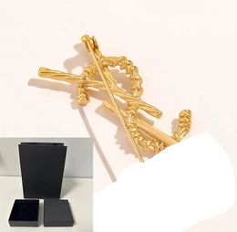 Fashion Y Letter Pins Broche Joyería de diseñador de lujo para mujeres Brochs de oro para hombres Classic Sampin Trait Fiest Vestido