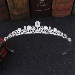 Fashion Zircon Bridal Tiara Headpiece Silver Color Crystal Wedding Couronne Accessoires de cheveux Femme Femme Righestone Couronnes