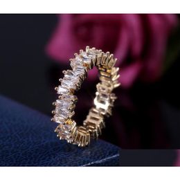 Mode Zircon Cz bague de mariage Irregar blanc cubique bagues ajustement 6 à 10 pour les femmes bijoux fête cadeau livraison directe Otaga