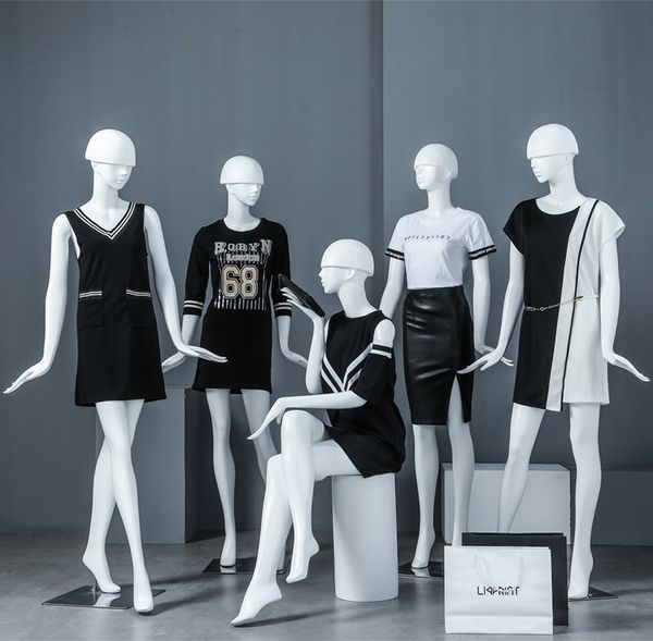Fabricant professionnel de mannequins féminins de corps entier à la mode de meilleure qualité en Chine