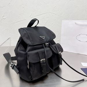 Mochila negra de moda Mochila de arte Vintage Pratop mochila con bolsa impermeable de viaje escolar adecuada para hombres y mujeres mochila negra
