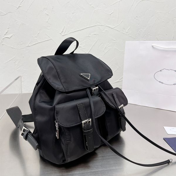 Mochila negra de moda Mochila de arte Vintage Pratop mochila con bolsa impermeable de viaje escolar adecuada para hombres y mujeres mochila negra