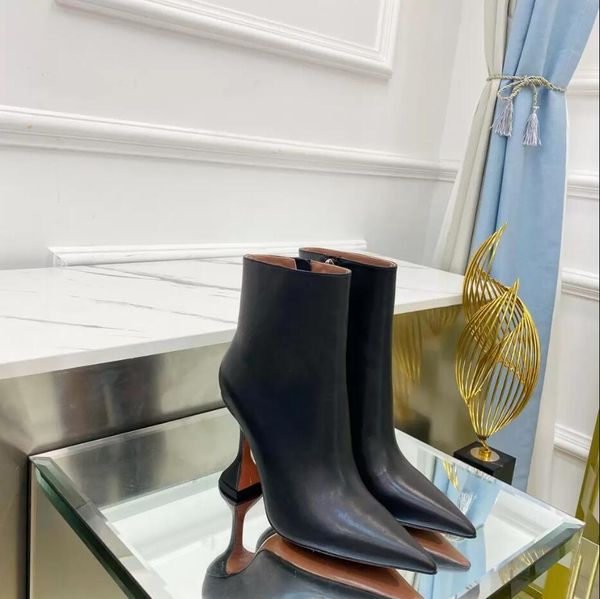 Botas de moda Qiu dong es cómodo con sandalia de tacón alto con perlas nueva tendencia importación pintura personalizada dentro de la piel al por mayor