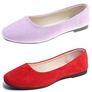 Zapatos de trabajo de fondo plano de color caramelo a la moda, zapatos de mujer cómodos de tela de ante rojos y blancos, zapatos de estudiante