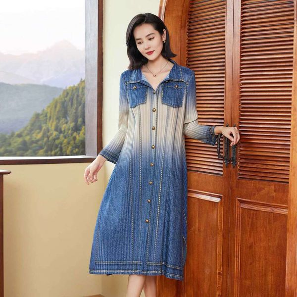 Robe en denim à la mode, tenue d’automne à manches longues 2023, tenue de nouvelle mère, réduction d’âge, style étranger, dodue mm plissée grande taille