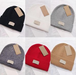 Modieuze Designer Skull Caps Luxe Merk Letter Afdrukken Muts Hoge Kwaliteit Snoep Kleur Herfst Winter Kasjmier Breien Mutsen Buitenshuis Warm Houden Muts