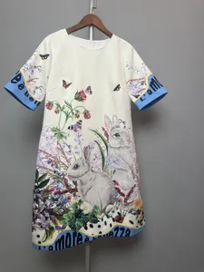 Sens du design vestimentaire à la mode, mode haut de gamme, célébrité, imprimés d'animaux et de plantes de niche, robe ample à manches courtes et col rond printemps/été, couleur unique S-XL