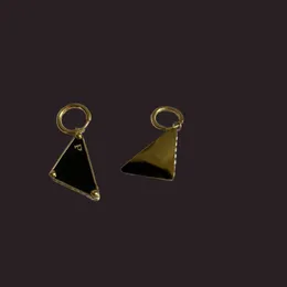 Modieuze oorbellen ontwerper voor dames Triangle Symbole Stud Hoop vergulde 18k gouden sieraden vrouw oorbel brief oorbellen klassieke stijl groothandel ZL205 H4