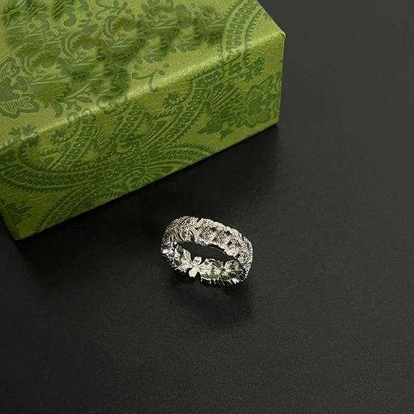Bague de mariage exquise à la mode Populaire design de snowflake diamant anneaux classiques accessoires de bijoux sélectionnés cadeaux avec boîte cgr9 --03