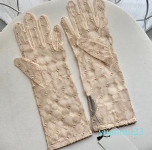 Guantes femeninos de moda, guantes elegantes de encaje con Bordado de letras, manoplas para conducir, guantes largos para mujer, guante G