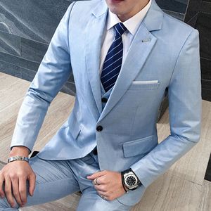 Garçons d'honneur à la mode Notch Lapel Groom Tuxedos Bleu clair Hommes Costumes Mariage / Bal Meilleur Homme Blazer (Veste + Pantalon + Gilet + Cravate) M928