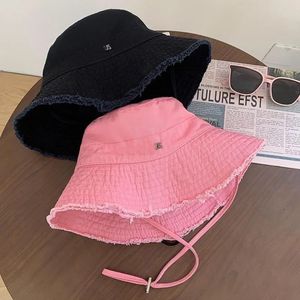 Modieuze le bob -ontwerper emmer hoed voor vrouwen brede riem emmer populaire multicolor zomer klassieke letters zonnebescherming hoeden reizen buiten mz02 b4