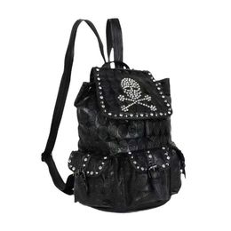 Mochila de cuero para hombres y mujeres de cuero de moda con bolsa de diamantes con incrustaciones de cabeza de calavera personalizada, bolsa de la escuela, bolsa de computadora 240415