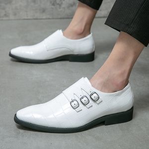 À la mode hommes blanc pointu moine sangle sans lacet Oxford chaussures mocassins mariage bal retour fête chaussures Zapatos Hombre