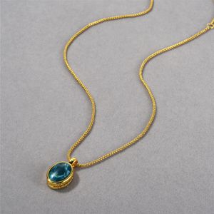 Modieuze minimalistische geometrische ovale grootmoeder Emerald Pendant Collarbone Chain European and American Niche temperament veelzijdige ketting