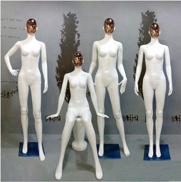 Mannequin féminin en fibre de verre blanc brillant à la mode de nouveau style Fabricant professionnel de mannequin féminin en Chine