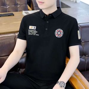 Modieus gedrukt poloshirt met revers, casual en veelzijdige half mouwen T-shirt, Koreaanse versie, Koreaanse versie, knappe en slanke passende kleding