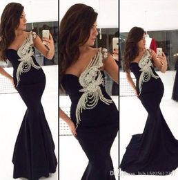 2019 Nieuwe Modieuze Sheathy Design Applicaties Mermaid Formele Feestjurk Chiffon Prom Gowns Black Sexy Style One Shoulder Avondjurken