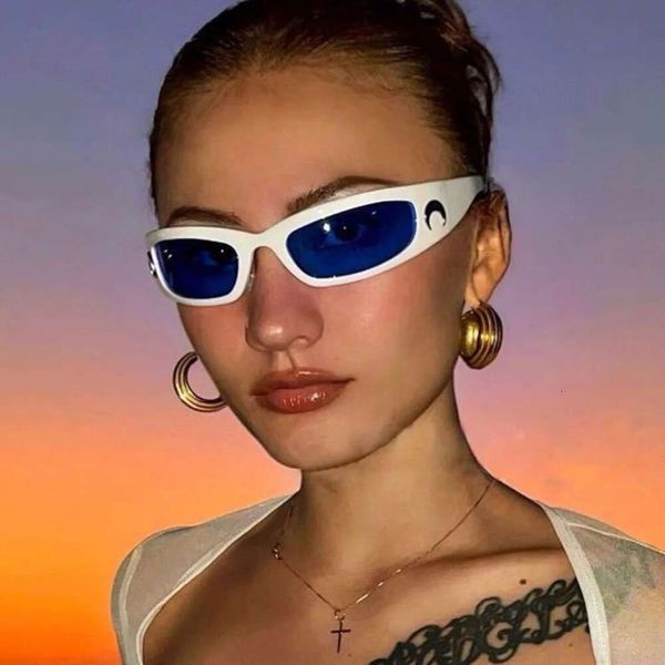 Small Frame New Moon Y2K Steam Punk Designer Sunglasses pour les femmes Miroirs résistants aux UV Sunsmoke