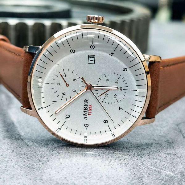 À la mode ultra-mince grand cadran étudiant version coréenne minimaliste calendrier étanche personnalité créative montre à quartz en cuir véritable