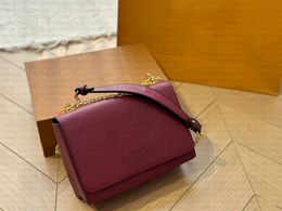 Sac à bandoulière à motif ondulé pour femmes, sac à rabat en métal avec boucle rotative, grande capacité, sac de styliste de luxe à la mode