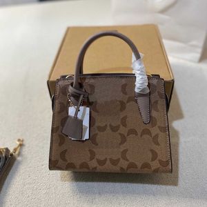 Femmes à la mode Luxury Handbag C Andrea Handbag Handbag Luxury Lady Sac Sac personnalisé élégant avec de grande capacité Borsa Di Design 240215