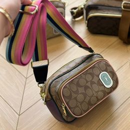 Modieuze lederen tas voor dames klassieke schoudertassen letter camera handtas meerdere stijlen