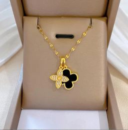Fashional nouveau collier de créateur de luxe pour femmes fleurs de mode trèfle à quatre feuilles collier pendentif Cleef colliers en or 18 carats bijoux