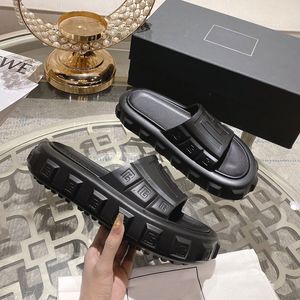 Zapatillas de verano de ventas de la moda con textura cóncava y convexa hombre de alta calidad y casa casera casual cómodas zapatos de mujer cómodos