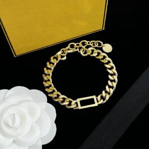 FashionDesigners Hanger Kettingen Armband Ring luxe sfeervol geschikt voor Valentijnsdag Halloween cadeau met doosjes G23102411PE-3