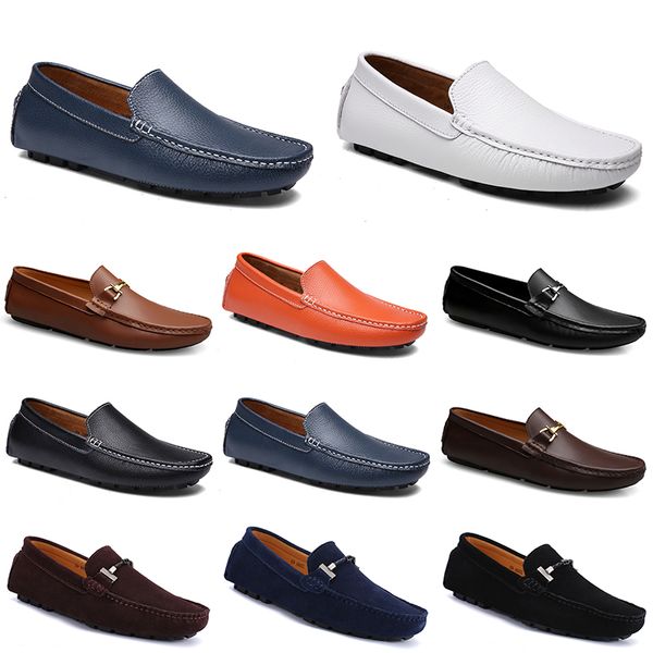 Modes Cuir Doudou Hommes Casuals Chaussures de conduite Semelle souple respirante Light Tan Noirs Navys Blanc Bleu Argent Jaune Gris Chaussures All-Match Paresseux Transfrontalier GAI