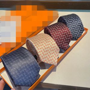 Fashions Heren Bedrukte 100% Stropdas Zijden Stropdas Zwart Blauw Aldult Jacquard Effen Bruiloft Zakelijk Geweven Ontwerp Hawaii Stropdassen Met Doos 888