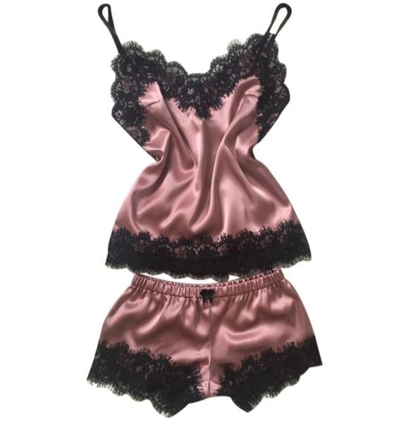 Fashionwomen039s vêtements de sommeil sexy set en dentelle noire vneck pyjamas sans manches mignonnes camis et shorts4468248