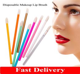 Livraison rapide 50pcs maquillage cosmétique jetable brosse à lèvres à lèvres lèvres à lèvres brillants baguettes pour calorifor