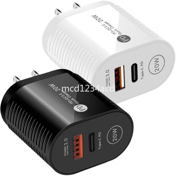 Snelle snelle opladers voor mobiele telefoons PD Type c 20W QC3.0 Dual Ports Wall Charger Eu US Laders Plug voor Ipad Iphone Samsung Huawei M1