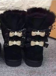 Botas de nieve clásicas de Australia con un solo diamante doble, zapatos de bota de algodón gruesos cálidos con lazo de cuero de invierno para mujer con corona de diamantes de imitación
