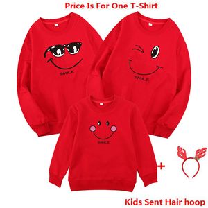 Père Mère Fils Fille Vêtements De Noël T-shirt Adulte Enfants Famille Correspondant Tenues Femmes Hommes Bébé 210429