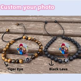 Vader Day Gift Personaliseerde Cirkel Po Bracelet 6mm Lava Geel Tiger Stone Bracelet Custom Projection Personality Memorial 240418