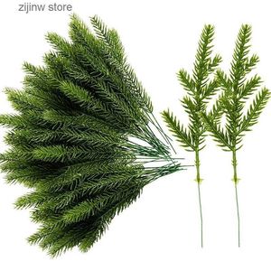 Falsa vegetación floral 10 unids plantas artificiales más baratas 2023 árbol de navidad agujas de pino decoraciones de año nuevo para el hogar scrapbooking regalos de bricolaje caja de dulces Y240322