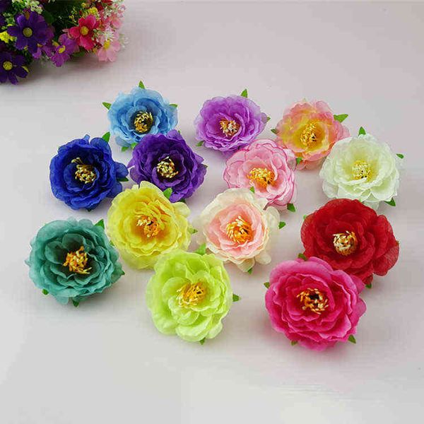 Faux Floral Greenery 5 cm 100 piezas Artificial hecho a mano de seda Camelia Tea Rose Cabezas de flores para Hone Party DIY Broche Flor nupcial Accesorios para el cabello J220906