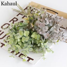 Faux Floral Greenery 6 pcs forêt bouquet d'eucalyptus artificiel en plastique fausses feuilles accessoires de décoration de mariage faux plante bricolage décor de fête à la maison flux J220906