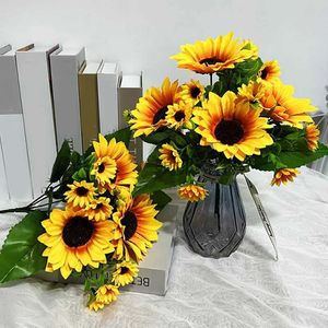 Nep Bloemen Groen Kunstmatige Zonnebloem Realistisch Zijden Bloemstuk Vaas Krans Accessoires Lange Steel Bruidsboeket Thuis Tafeldecoratie YQ240125