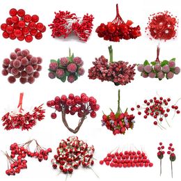 Faux Floral Verdure Rouge Or Mixte Fleur Hybride Cerise Étamines Baies Bundle DIY Gâteau De Noël Boîte Cadeau De Mariage Couronnes Artisanat Décoration 220914