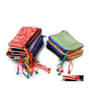 Favor Holders Bell Petit Zip Bijoux Sacs-cadeaux Porte-monnaie Titulaire De La Carte En Gros Stockage Pack Soie Brocart Tissu Pochette D'emballage Avec Dhdk8