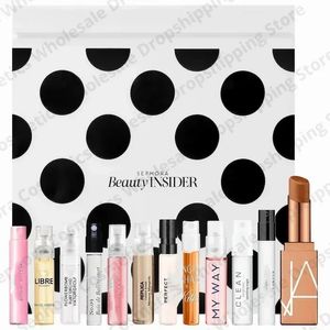 Confezione regalo primavera preferita 11 provette e 1 rossetto Laguna 1,1 g 231229