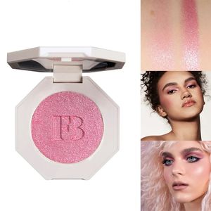FB Highlighter Wattabrat 3D Baby rose chatoyant corps de maquillage surligneur Palette Face Highlight Contouring lisse paillettes poudre 240415
