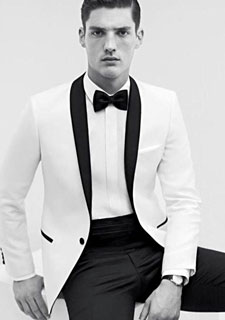2015 Venda Hot Slim Fit One Button Branco noivo smoking Shawl Collar Ternos de casamento Groomsmen melhor homem homens (+ Bow Tie Jacket + Calças + Handkercheif)
