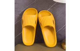 FCN FOR VIP Pantoufles Bubble Slides, Pantoufles antidérapantes Bubble Spa Shower, Relief House Slides, Funny Lychee Bedroom for Indoor Outdoor Casual Slipper